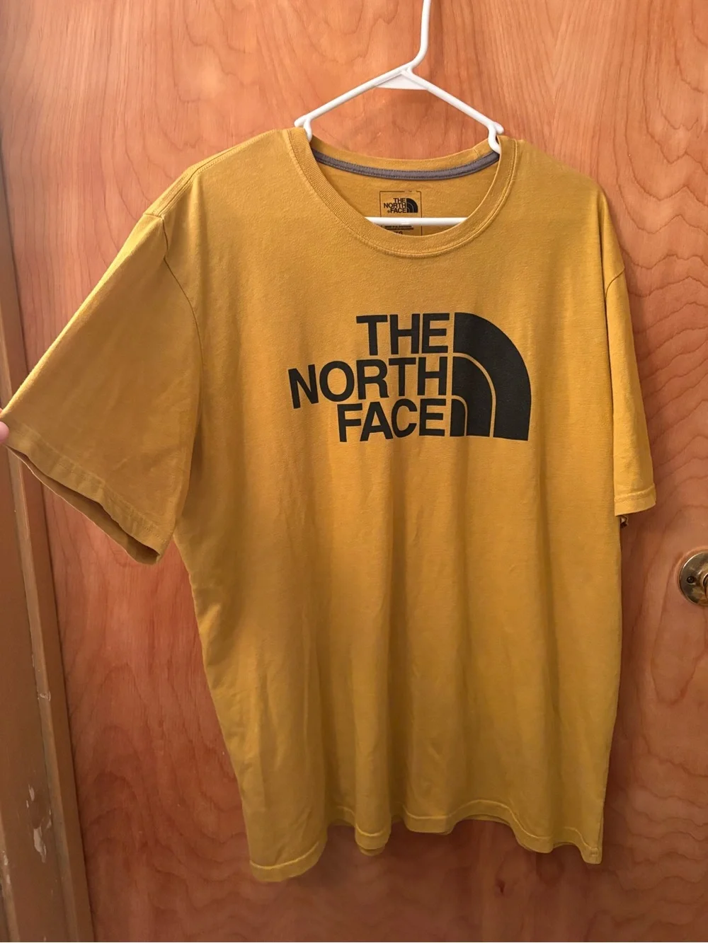 The North Face Mustard Yellow Short Sleeve T-shirt with Logo Men’s XL
